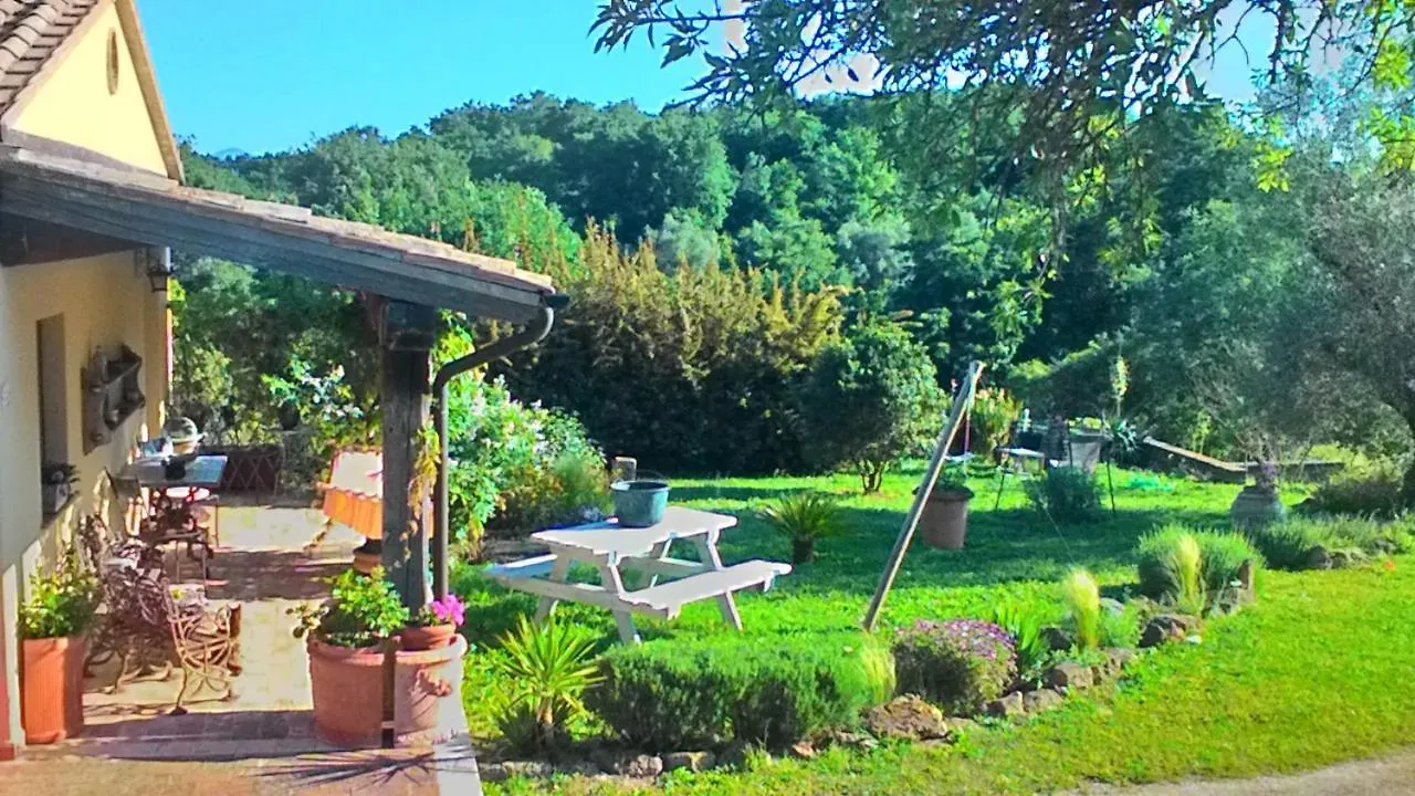 Apartment Il Mandorlino Pitigliano Appartamento In Tipico Casale Maremmano Con Portico E Giardino Italy