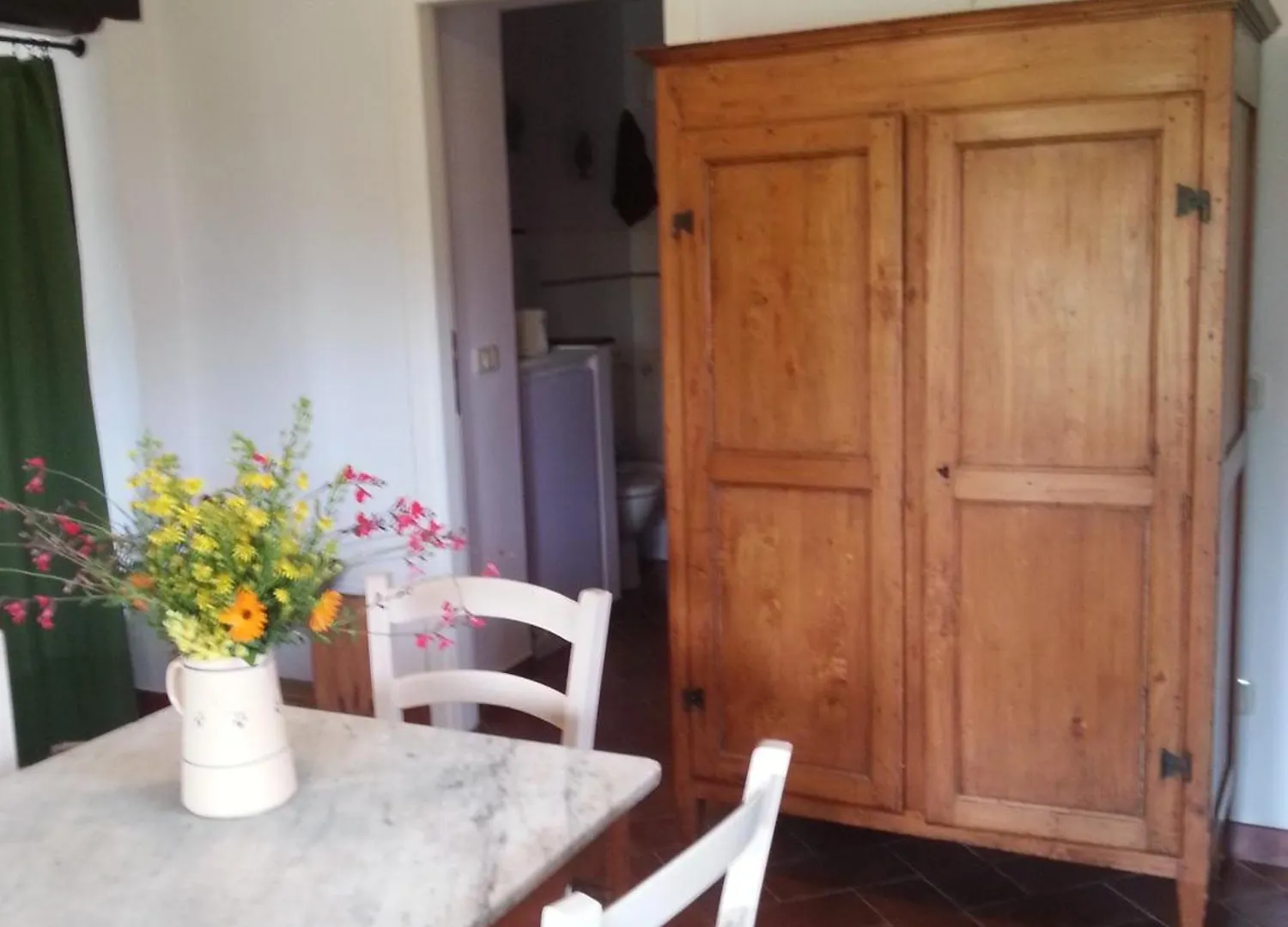 Apartment Il Mandorlino Pitigliano Appartamento In Tipico Casale Maremmano Con Portico E Giardino Italy