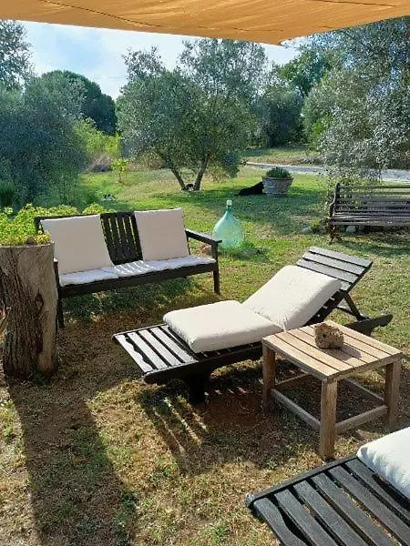 Apartment Il Mandorlino Pitigliano Appartamento In Tipico Casale Maremmano Con Portico E Giardino
